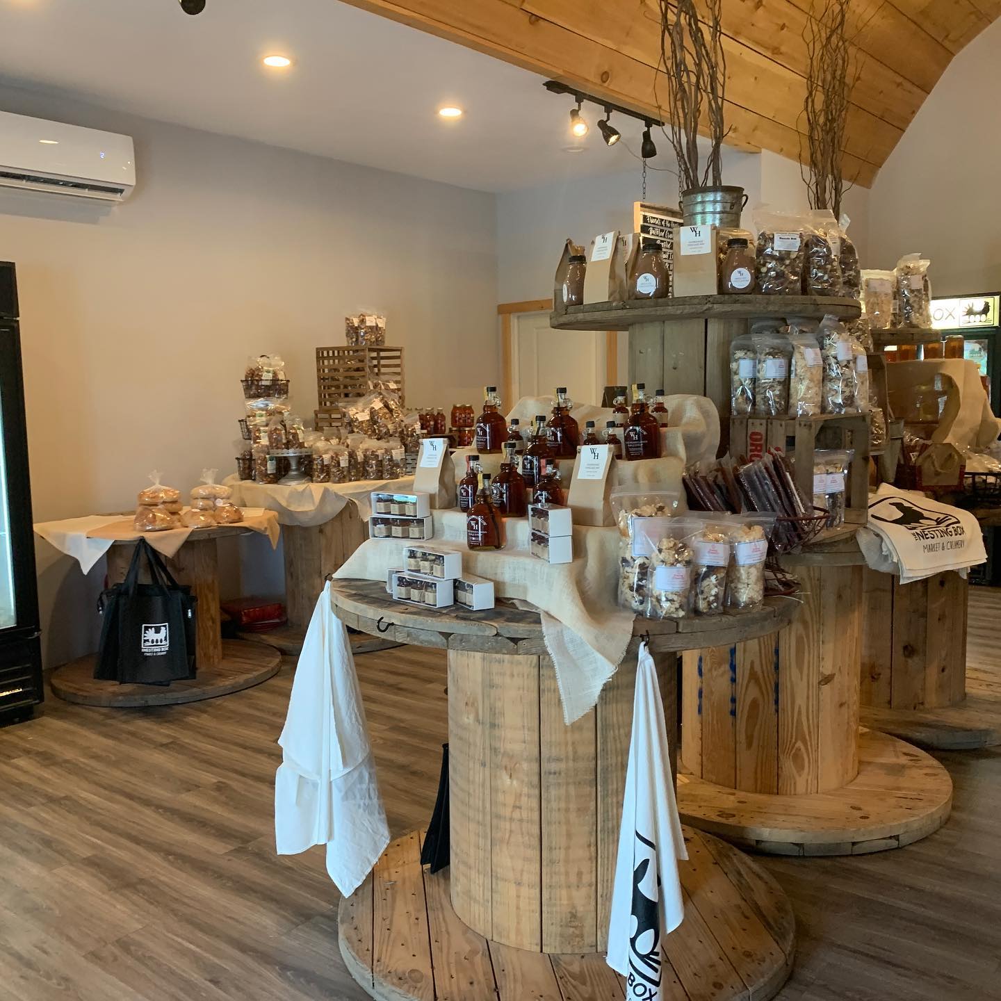 Nesting Box Store (1)